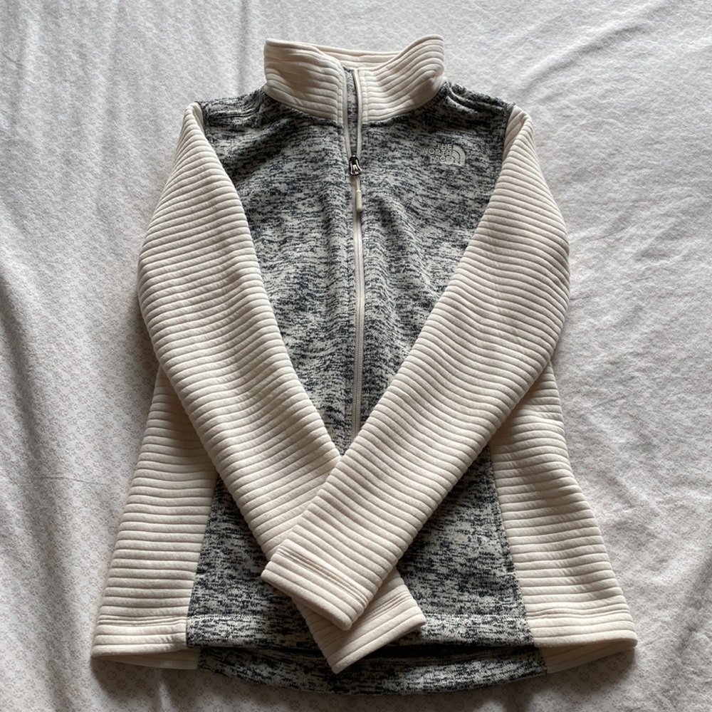 North face jacket - Picture 2 of 2